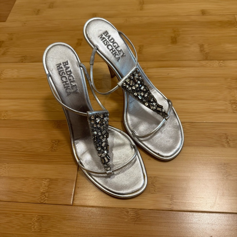 Badgley Mischka Silver Heels with Elegant Design